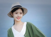 开云体育下载-隐形巨兽，当尼克斯对决勇士，那个伦纳德式的影子吞噬了赛场