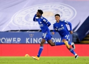 开云官网-曼城客场击败莱切斯特，保住榜首位置