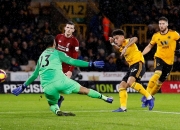 开云下载-富勒姆主场惨败，球队险些降级区脱落的简单介绍