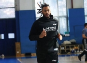 开云体育下载-西班牙男篮一鸣惊人，队员表现出色实力浑厚