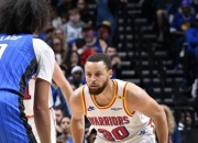 开云体育app-砍下三双，库里领军勇士险胜魔术