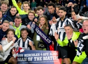 开云体育中国-关于阿贾克斯球员因伤离场，影响球队形势的信息