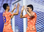 开云体育APP下载-建业全队奋勇拼搏，搏出一路胜利