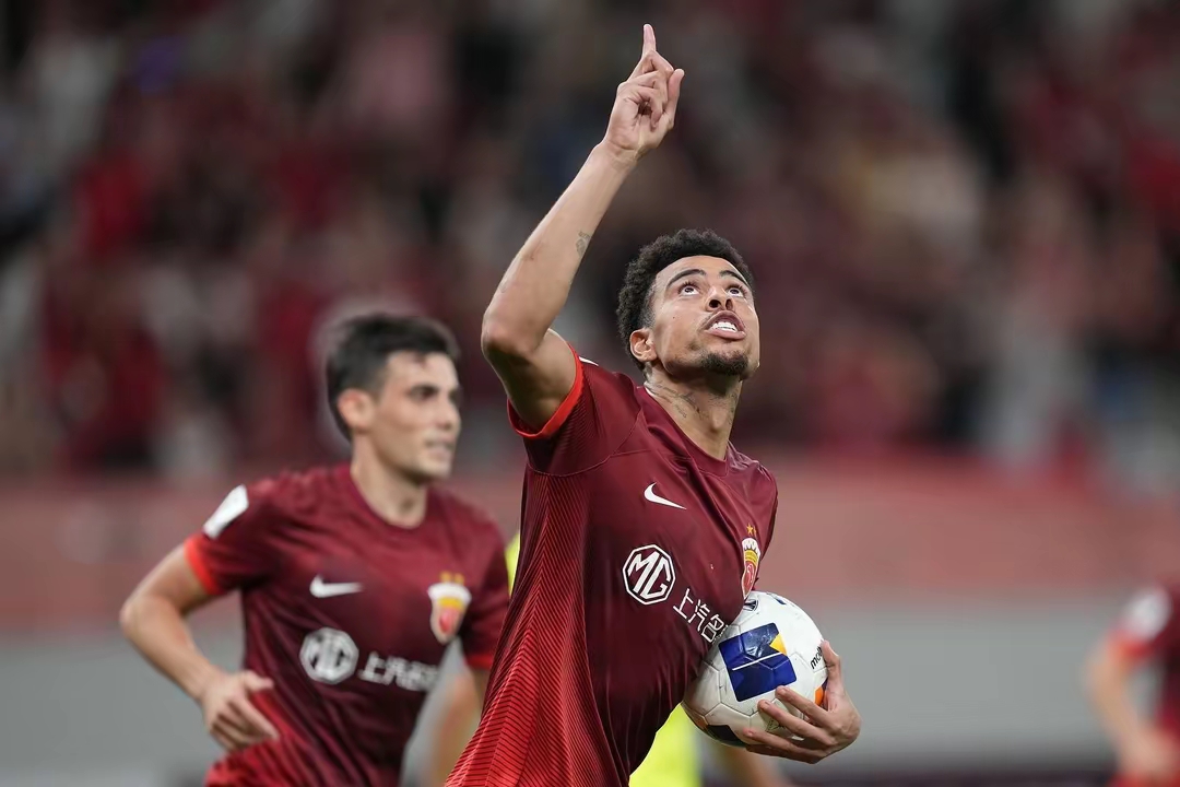 上海上港主场胜利！延禧助攻邓涵文破门绝杀的简单介绍