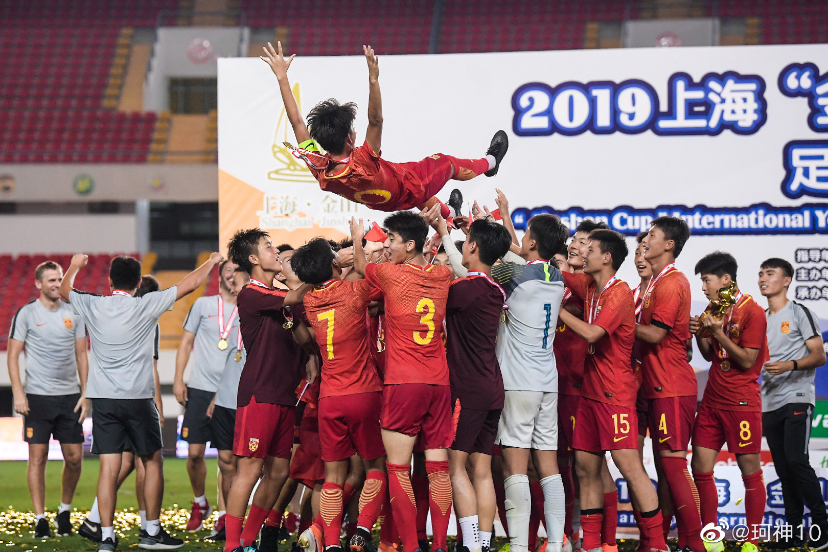 亚洲优秀教练将带领欧洲球队出征