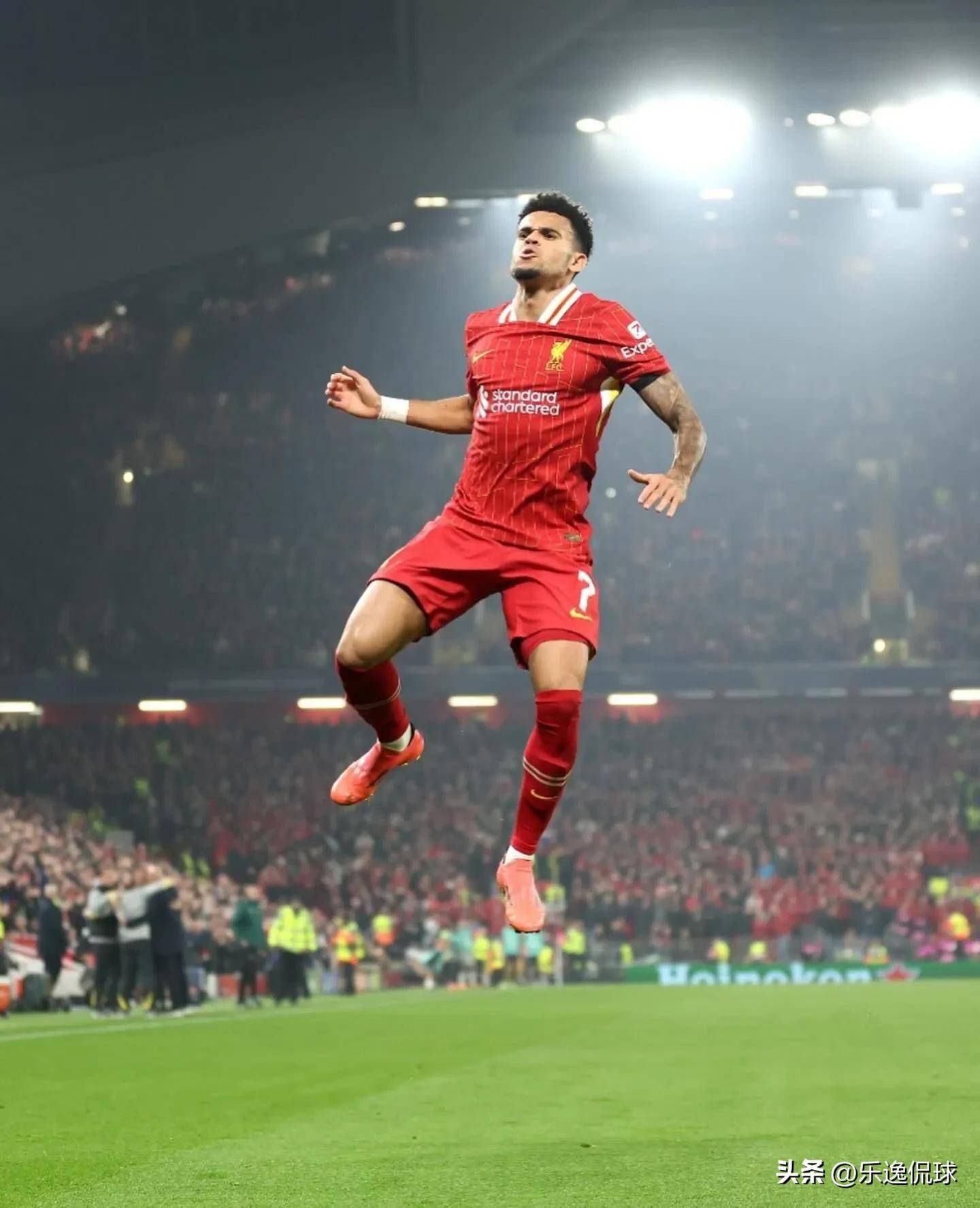 关于巴塞罗那后卫转投AC米兰,或对球队防线起到关键作用的信息 关于巴塞罗那后卫转投AC米兰,或对球队防线起到关键作用的信息