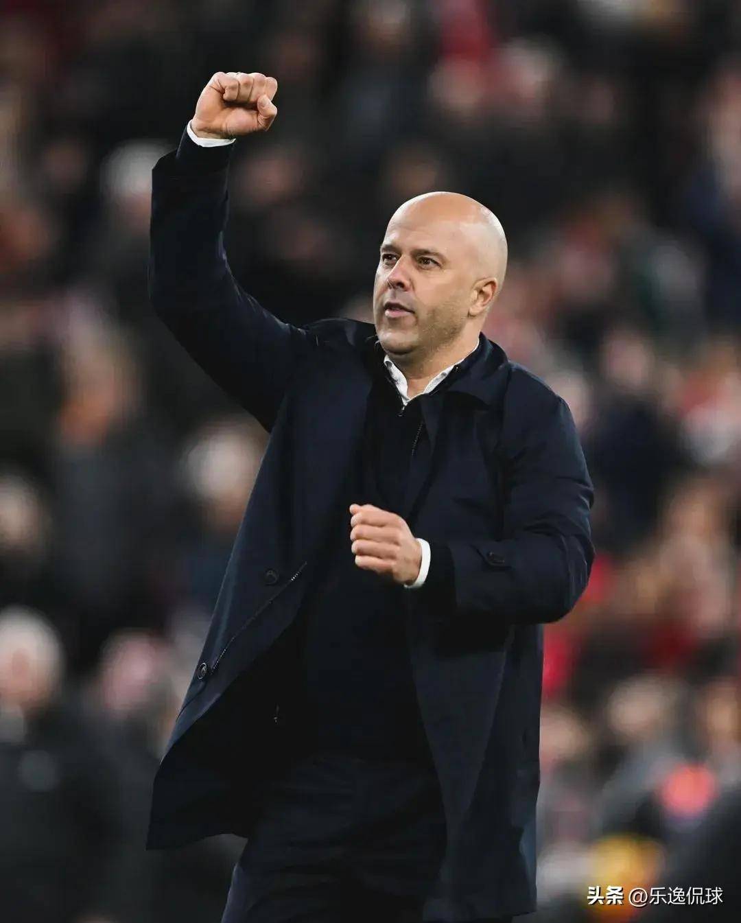 利物浦主帅宣布离队，球队调整教练团队的简单介绍