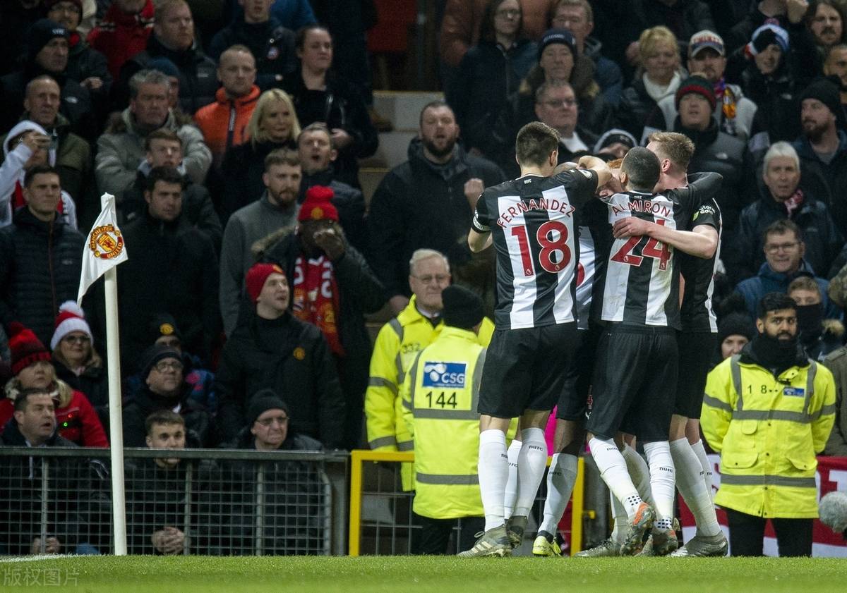 关于西汉姆联遭遇三连胜,欲突围欧战的信息 关于西汉姆联遭遇三连胜,欲突围欧战的信息