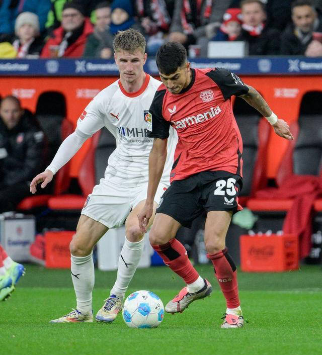 奥格斯堡客场战胜对手,继续保持不败记录的简单介绍 奥格斯堡客场战胜对手,继续保持不败记录的简单介绍