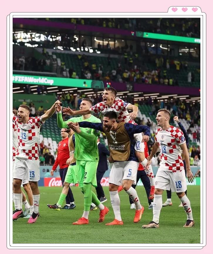 巴西足球队成功晋级决赛