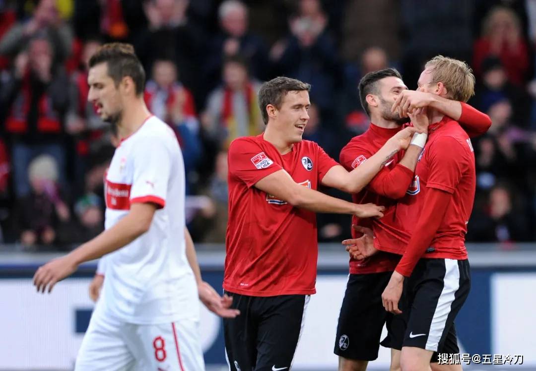 包含RB莱比锡惊险战胜对手，积分榜排名节节攀升的词条