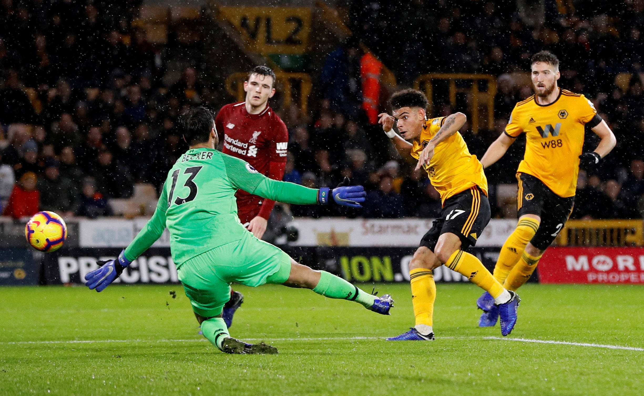 富勒姆主场惨败，球队险些降级区脱落的简单介绍