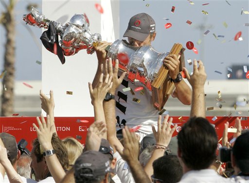 卫冕冠军不容忽视，挑战者雷厉风行！的简单介绍