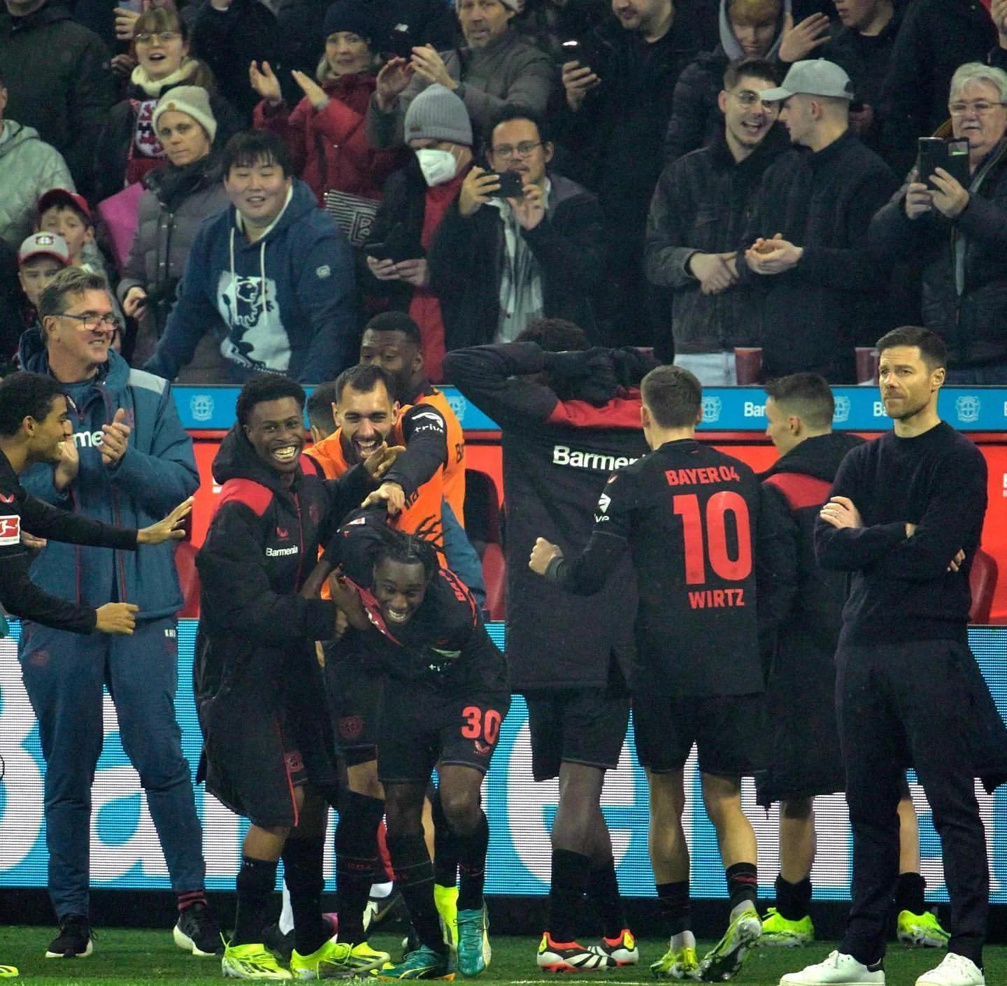 包含勒沃库森客场大捷,挑战联赛冠军的词条 包含勒沃库森客场大捷,挑战联赛冠军的词条