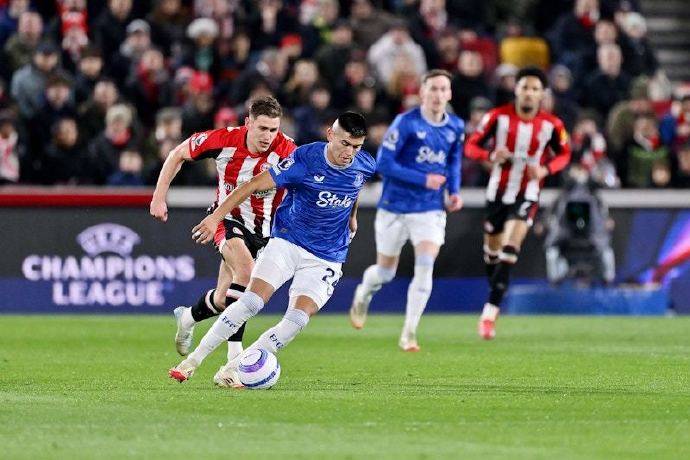 埃弗顿对决阿森纳，球队实力对比