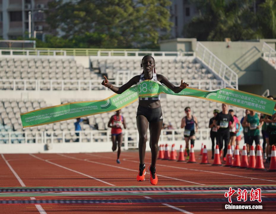 非洲冠军锋线犀利,挑战晋级决赛 非洲冠军锋线犀利,挑战晋级决赛