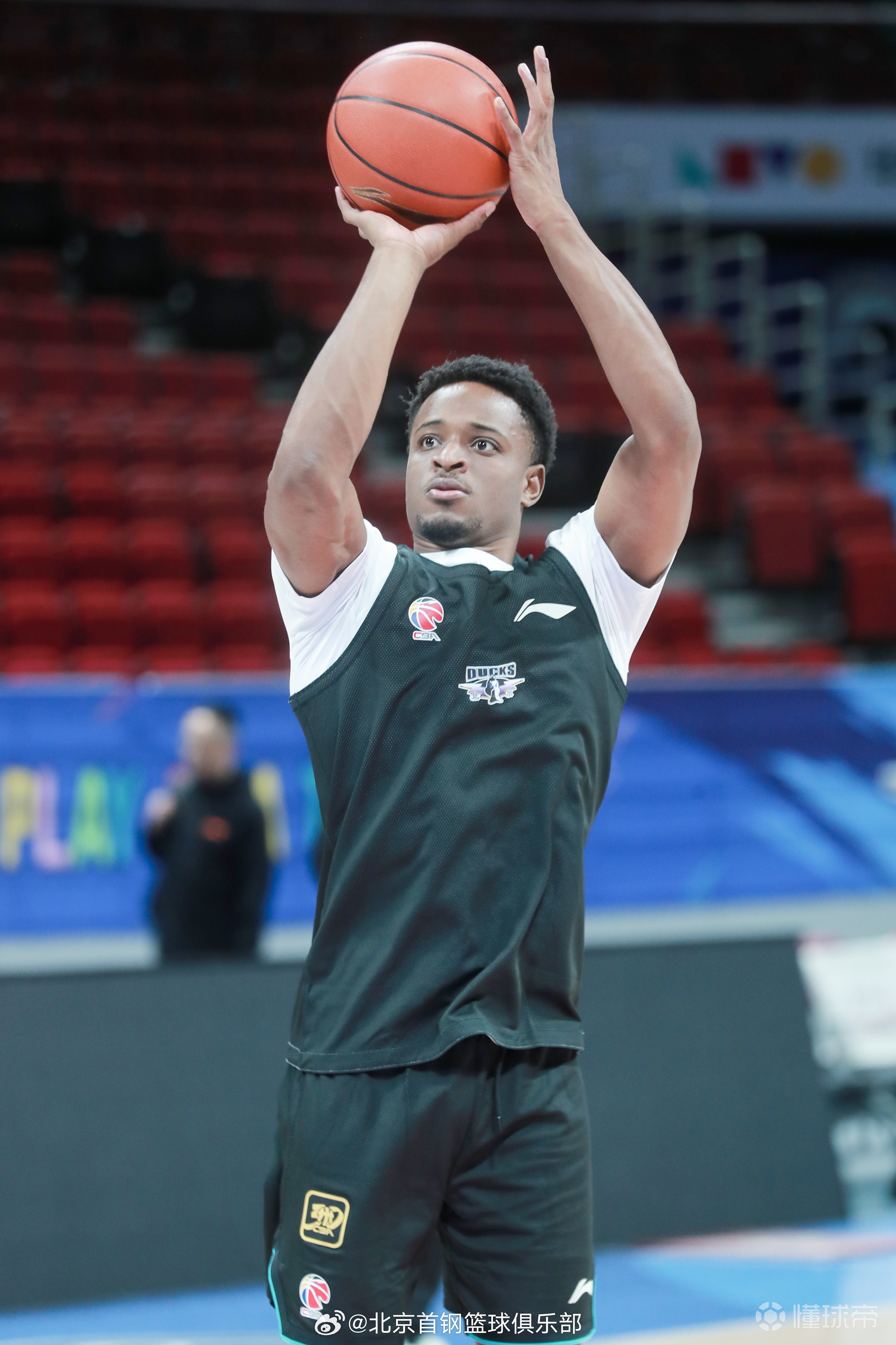 北京男篮胜利的背后是不懈努力和团队合作的简单介绍 北京男篮胜利的背后是不懈努力和团队合作的简单介绍