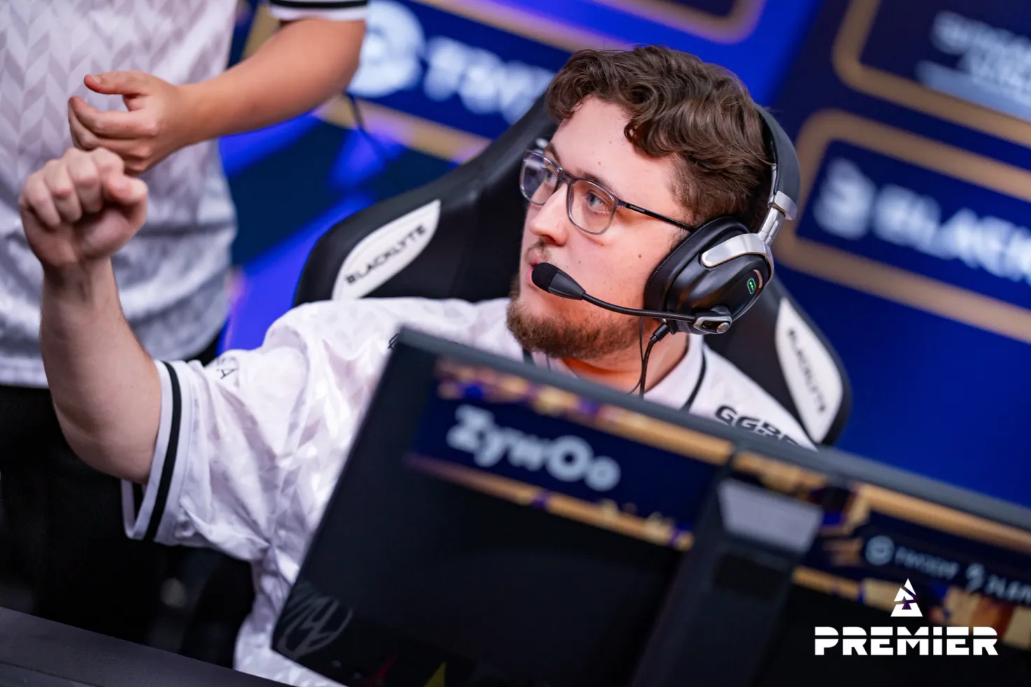 包含Vitality全队助攻，ZywOo成MVP当之无愧的词条