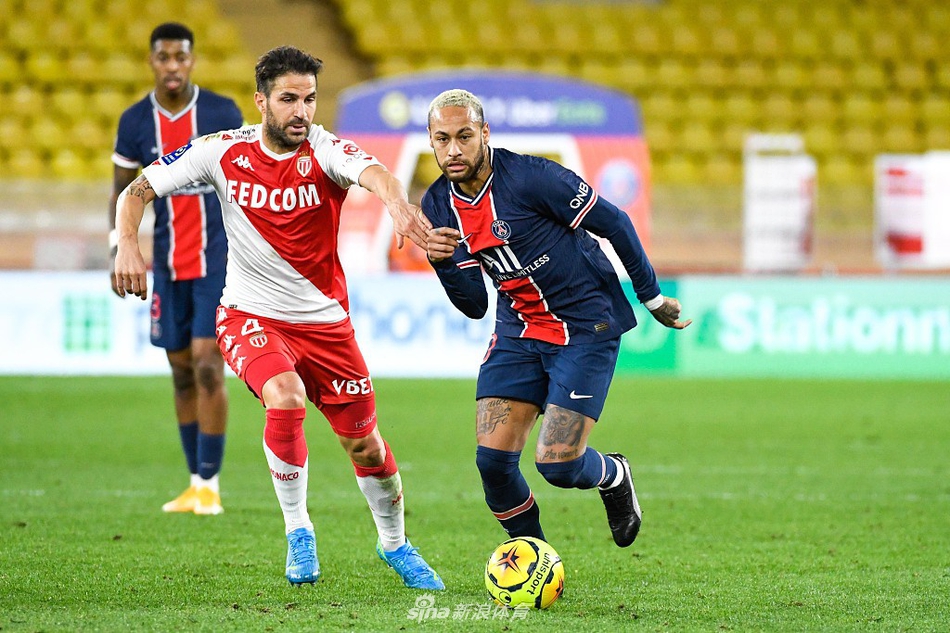 摩纳哥被逆转,遭遇惨败出局 摩纳哥被逆转,遭遇惨败出局