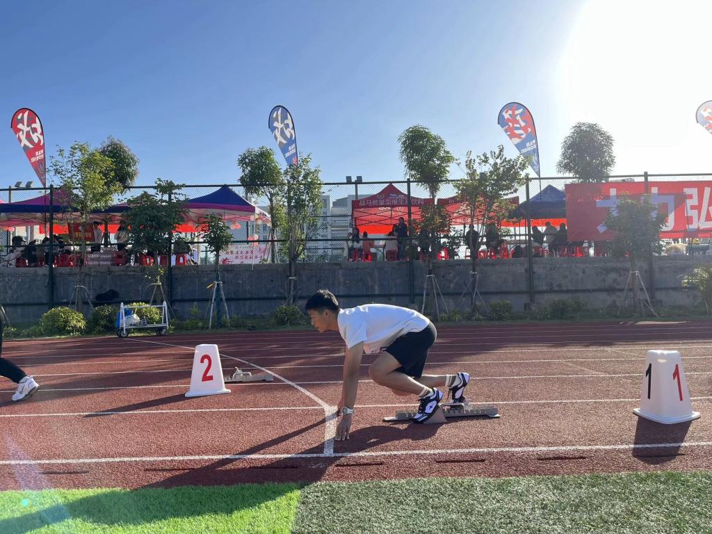 关于运动员备战精神饱满,争取好成绩的信息 关于运动员备战精神饱满,争取好成绩的信息