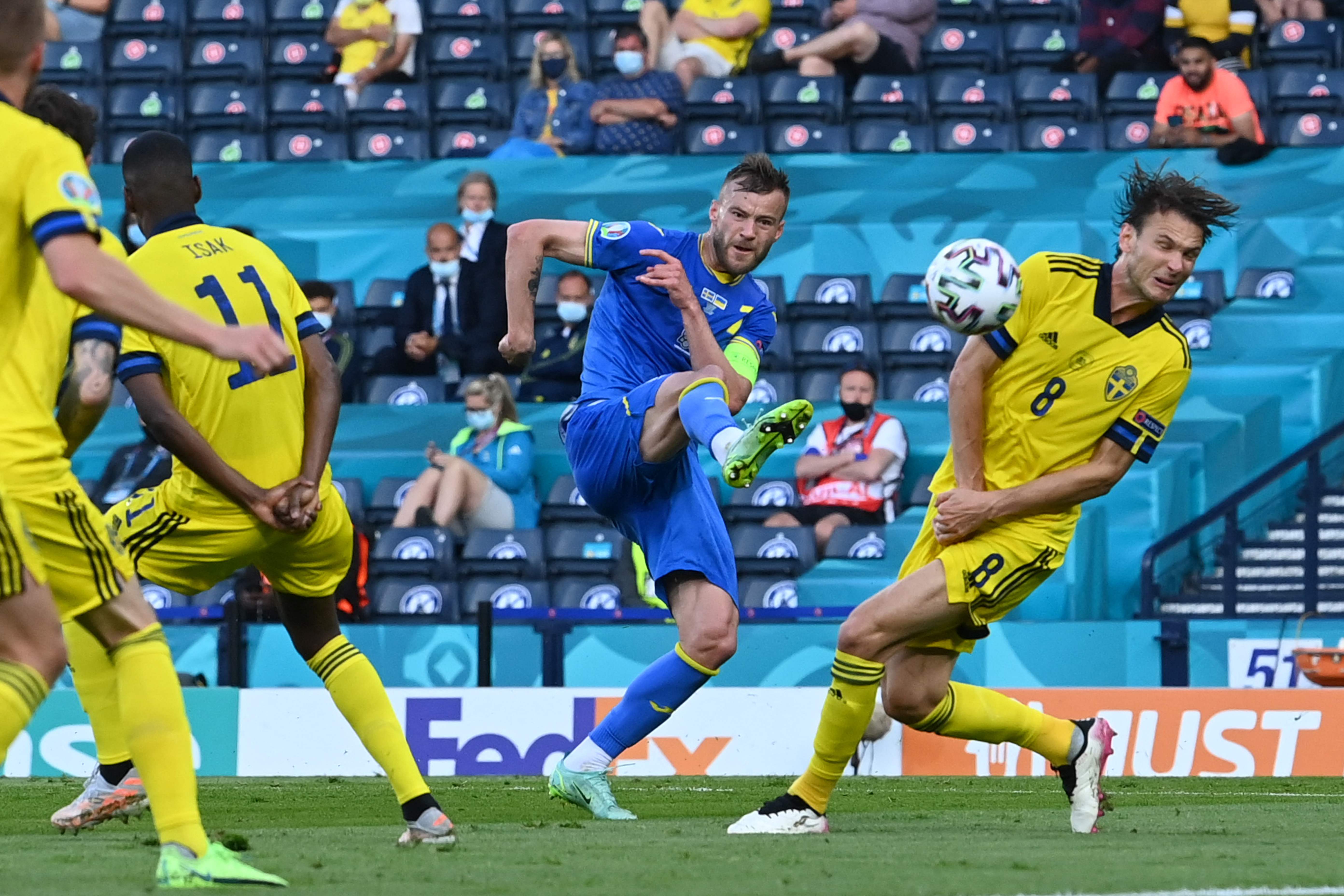 关于乌克兰绝杀北马其顿,实现惊险晋级的信息 关于乌克兰绝杀北马其顿,实现惊险晋级的信息