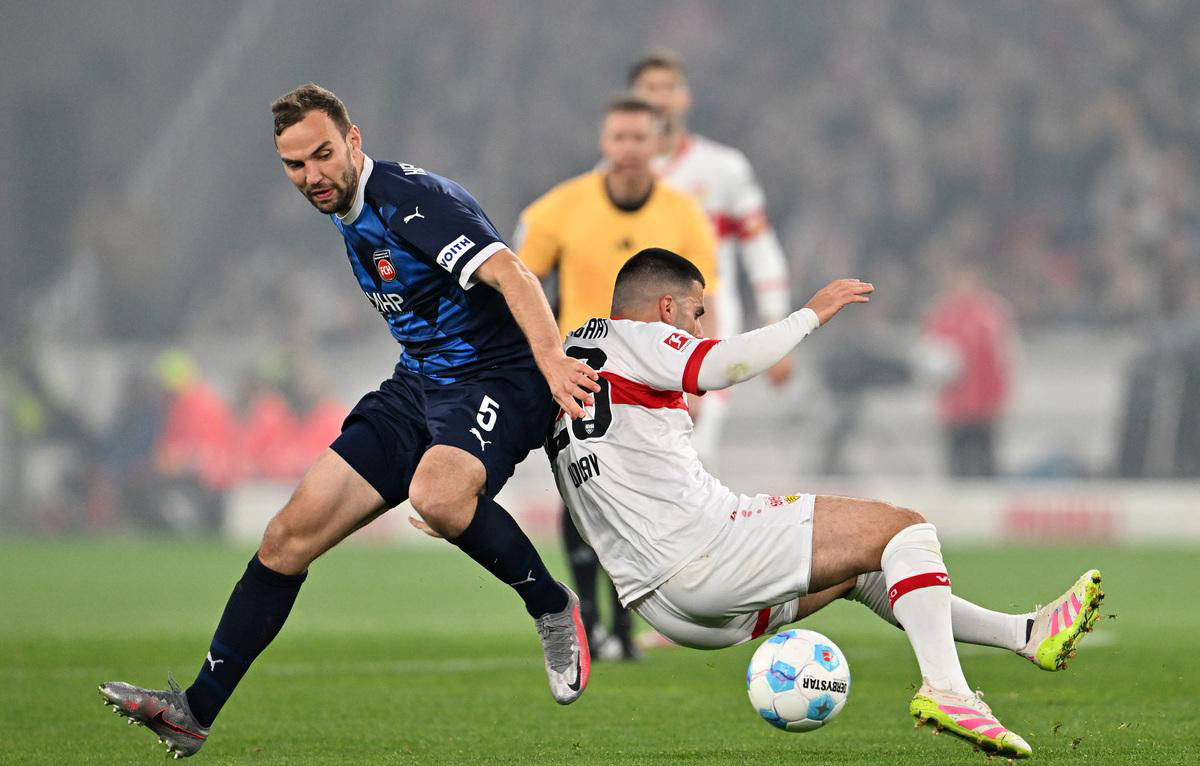 小狗终结连败！斯图加特主场击败柏林赫塔的简单介绍