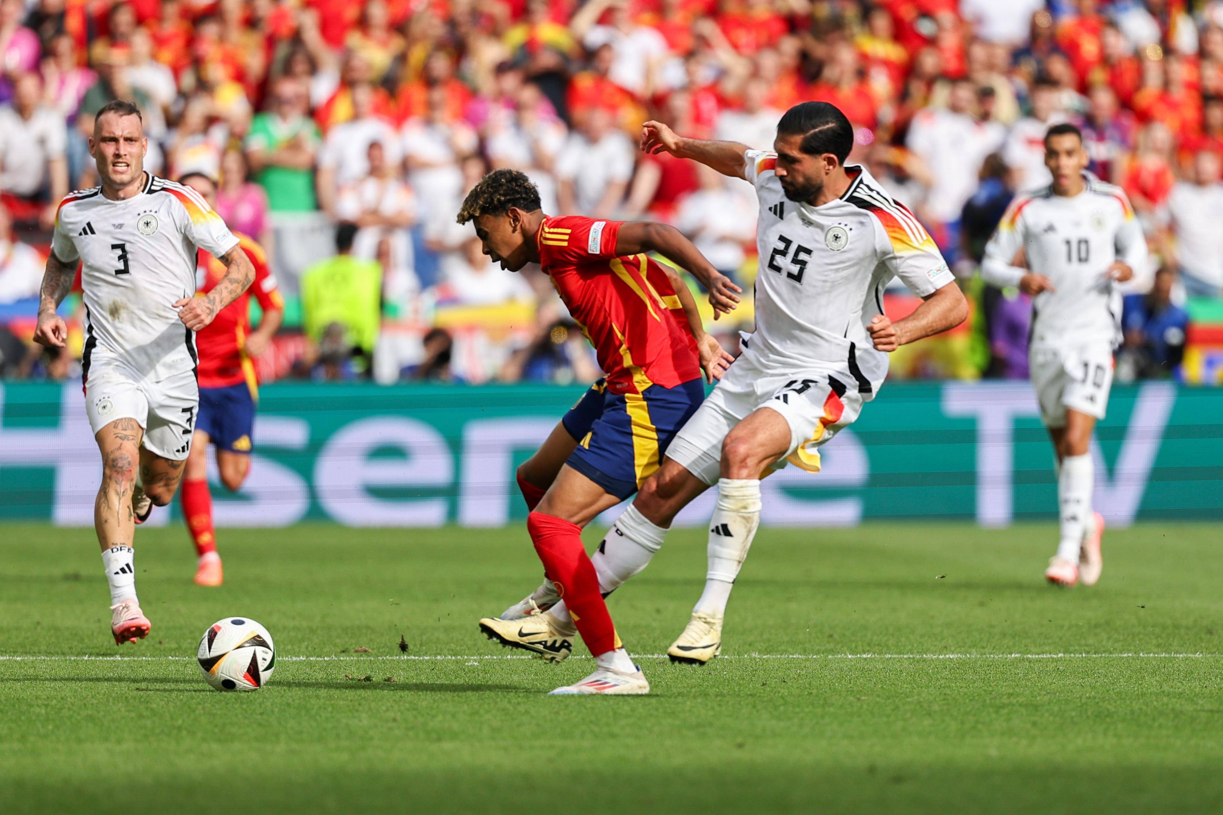 西班牙绝杀克罗地亚,挺进欧洲杯决赛 西班牙绝杀克罗地亚,挺进欧洲杯决赛