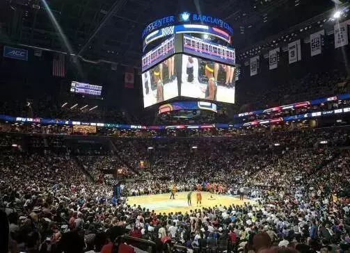 关于昔日传奇重返球场,全明星狂欢无限的信息 关于昔日传奇重返球场,全明星狂欢无限的信息