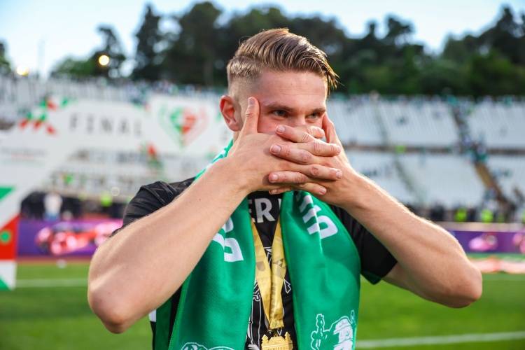 瑞典球队签约强力前锋,备战新赛季 瑞典球队签约强力前锋,备战新赛季