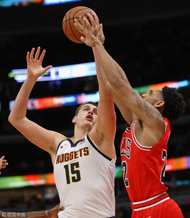 玫瑰持球稳定，公牛队友补篮迅速，全队配合默契的简单介绍