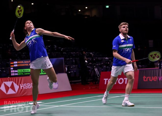 中国羽毛球队碾压英格兰羽毛球队，安赛龙统治全场的简单介绍