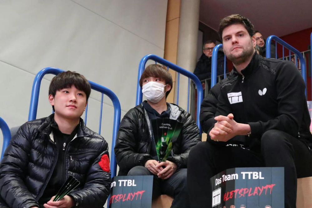 波兰乒乓球队险胜韩国乒乓球队，奥恰洛夫关键制胜的简单介绍