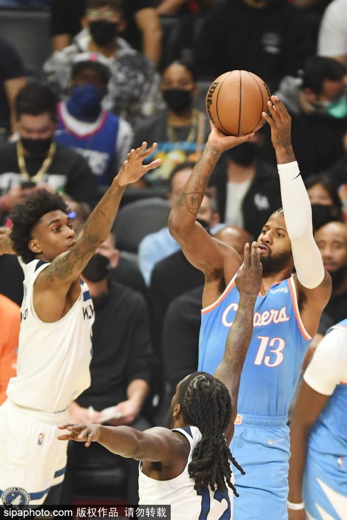 马刺轻取福建队,乔治关键制胜 马刺轻取福建队,乔治关键制胜