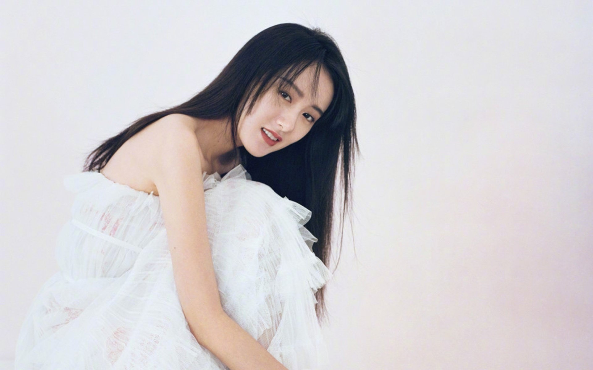 莱比锡红牛远征芬兰雪原，努涅斯一锤定音掌控比赛命脉