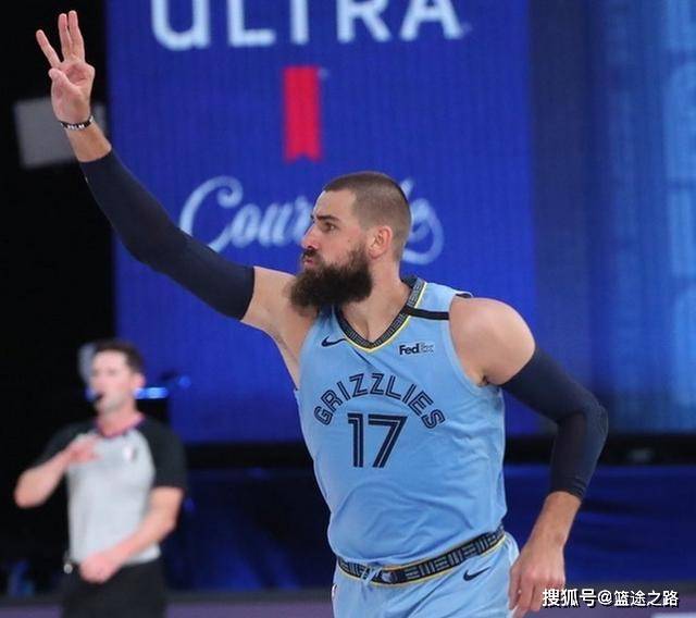 辽宁队强势拿下灰熊，福克斯成为关键先生